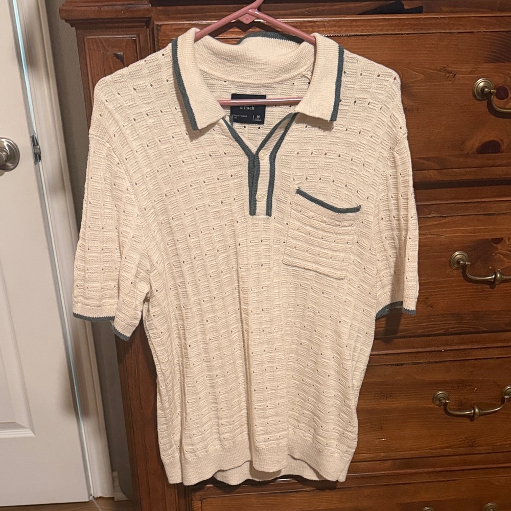Abercrombie & Fitch Cream Polo with Green Accents